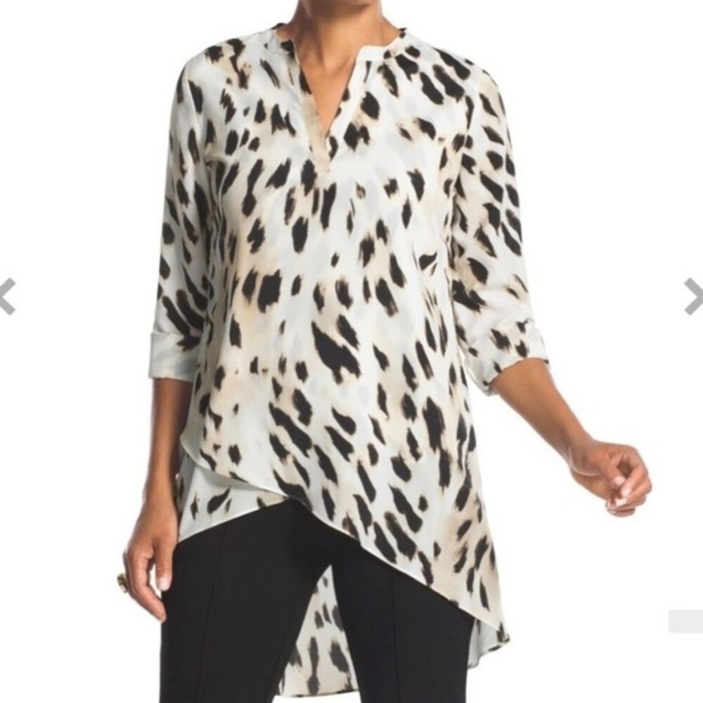 Chicos Leopard Print Women's Top Shirt Blose  Multi Lenght Size 2 L/XL